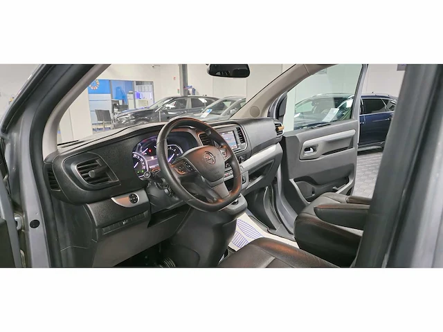 Opel zafira life * minibus met 8 zitplaatsen * 2020 * automaat * full options - business innovation * - afbeelding 4 van  43