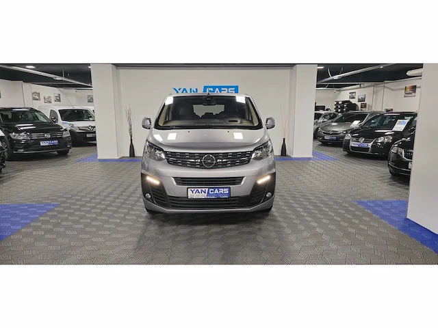 Opel zafira life * minibus met 8 zitplaatsen * 2020 * automaat * full options - business innovation * - afbeelding 12 van  43