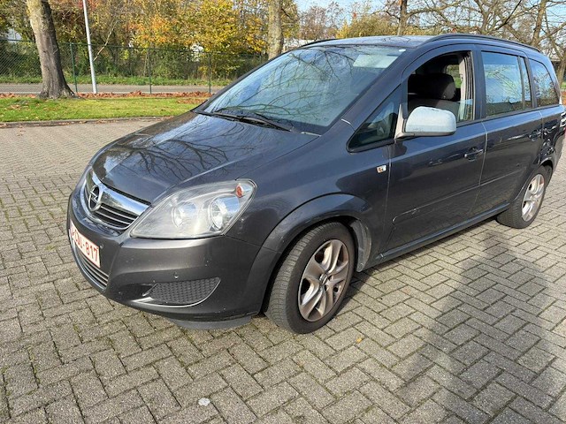 Opel zafira personenauto 2012 - afbeelding 1 van  16