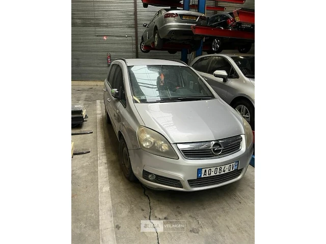 Opel zafira - afbeelding 2 van  7