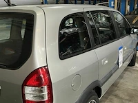 Opel zafira - afbeelding 4 van  8