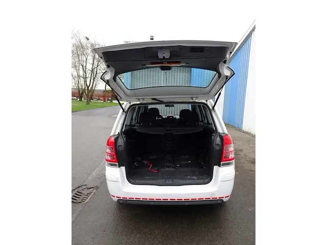 Opel zafira - afbeelding 4 van  20