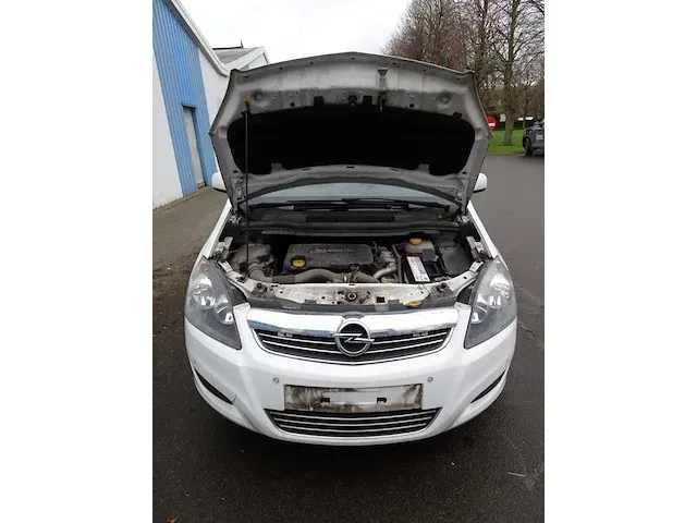 Opel zafira - afbeelding 9 van  20