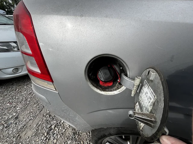 Opel zafira - afbeelding 2 van  13