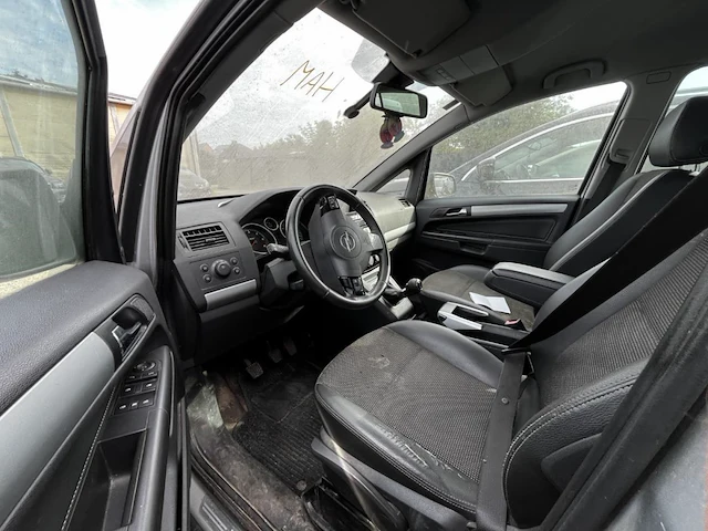 Opel zafira - afbeelding 11 van  13