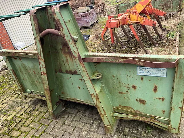 Open container met schoffel - afbeelding 3 van  7