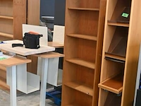 Open houten kast - afbeelding 1 van  4