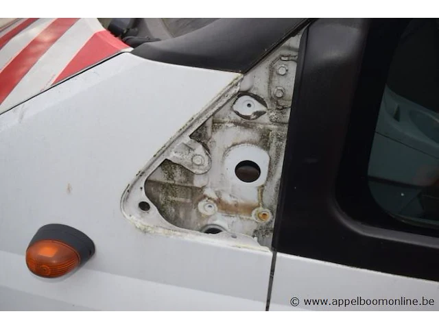 Open lichte vrachtwagen ford transit,diesel,2198cm³,92kw,1e inschr. 17/6/13, wf0nxxttnct23258, 39447km,co²-uitstoot 224g/km,euro5b, kenteken, gelijkvormigheidsattest,keuring beperkt geldig tot 04/12/24,1sleutel - afbeelding 3 van  19