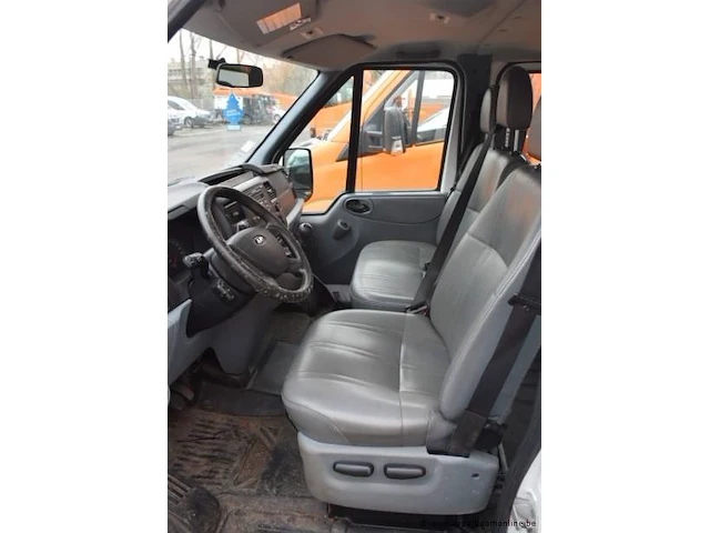 Open lichte vrachtwagen ford transit,diesel,2198cm³,92kw,1e inschr. 17/6/13, wf0nxxttnct23258, 39447km,co²-uitstoot 224g/km,euro5b, kenteken, gelijkvormigheidsattest,keuring beperkt geldig tot 04/12/24,1sleutel - afbeelding 17 van  19