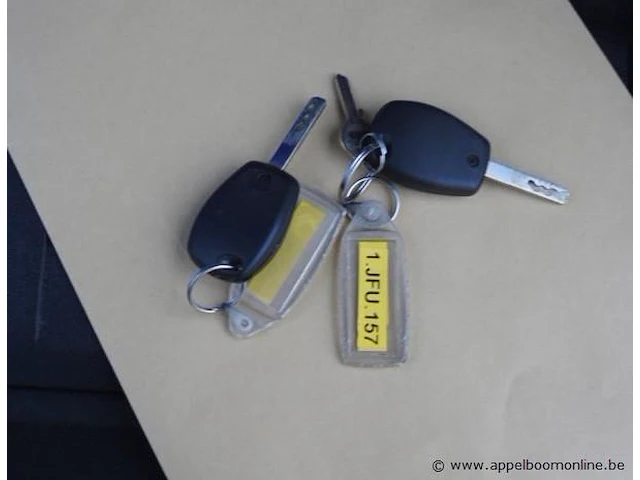 Open lichte vrachtwagen opel movano,diesel,2299cm³,92kw,1e inschr 05/12/14, w0lmsp6u6fb067404, 45901km, co²-uitstoot 248g/km, euro5b, kenteken i+ii, gelijkvormigheidsattest, keuring tot 18/12/24, 2sleutels - afbeelding 11 van  20