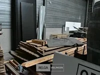 Open ski hut, party hut, thema wintervakantie, met bijpassende decoratie - afbeelding 5 van  9