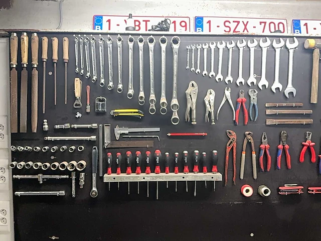 Ophangbord werkmateriaal inclusief inhoud - afbeelding 2 van  4
