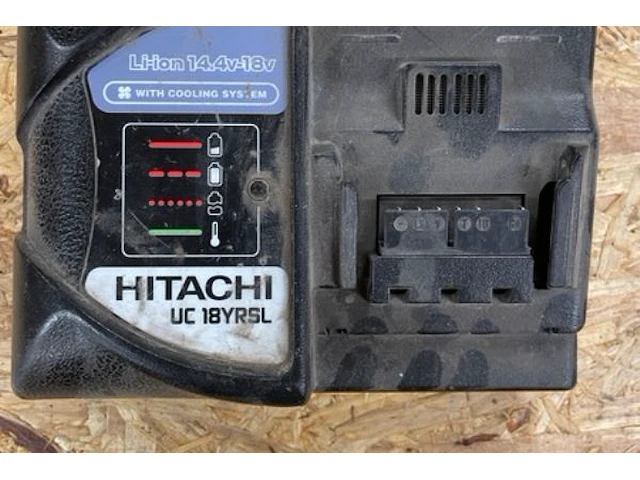 Oplaadstation hitachi - afbeelding 2 van  2