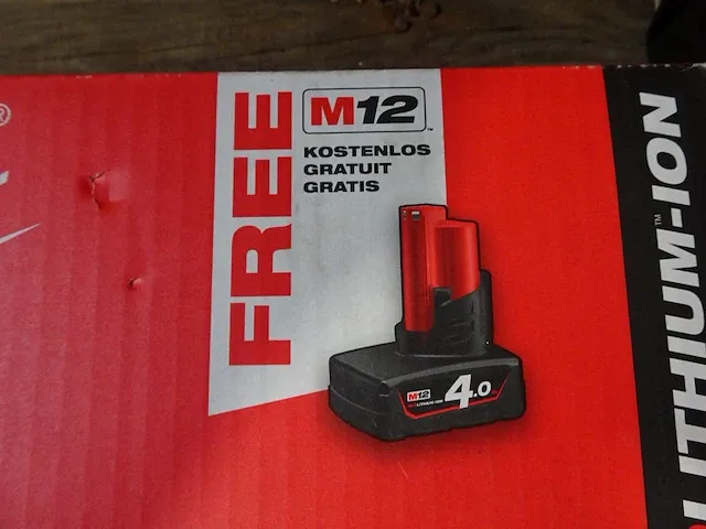 Oplader milwaukee - afbeelding 2 van  2