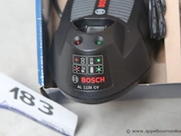 Oplader plus 2 batterijen bosch, al 1130 cv - afbeelding 3 van  3
