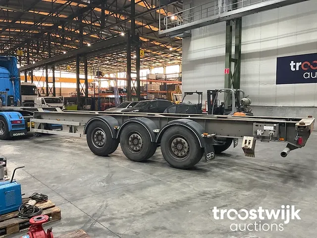 Oplegger containerchassis - afbeelding 10 van  12