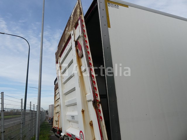 Oplegger renders renders (2011-vin:ya5b201a030s60858) - afbeelding 5 van  28