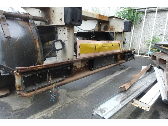 Opleggerchassis kogel - afbeelding 9 van  12