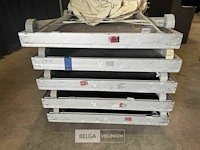 Opplooibaar podium 5 stuks ± 200x100x100 - afbeelding 2 van  3