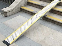 Oprijplaat - 200cm - lichtgewicht aluminium - afbeelding 1 van  8