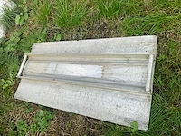 Oprijplaat van ca. 140 x 70 cm. - afbeelding 3 van  3