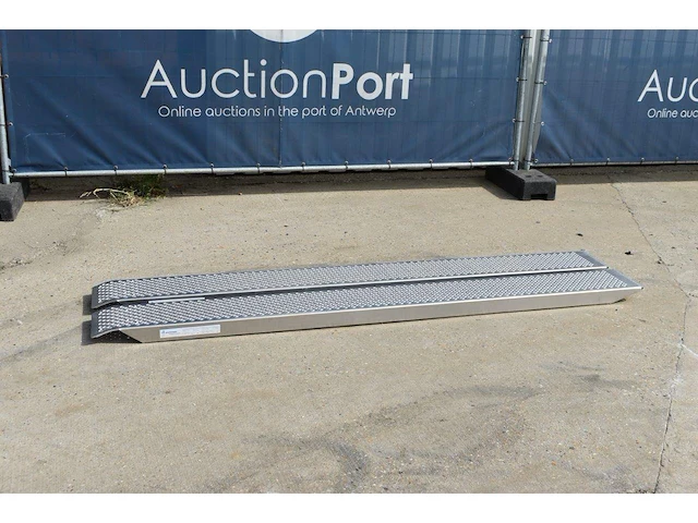 Oprijrampen 1000kg 250cm nieuw - afbeelding 1 van  1