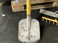 Opslagkist met inhoud - afbeelding 7 van  7