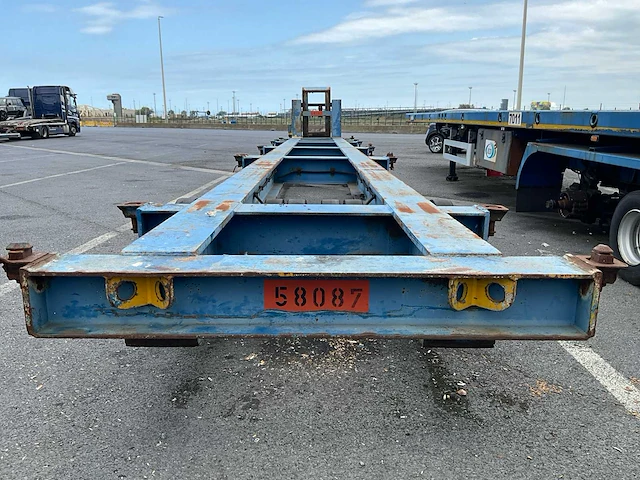 Optrek containerchassis voor onderdelen - afbeelding 3 van  14