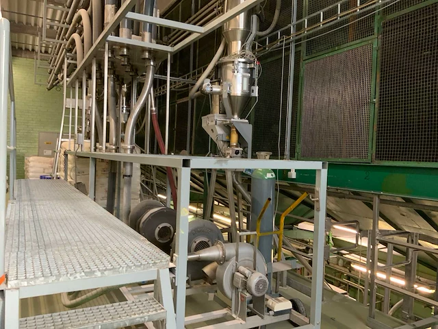 Opvang silo’s voor pet flessen (4x) - afbeelding 7 van  17