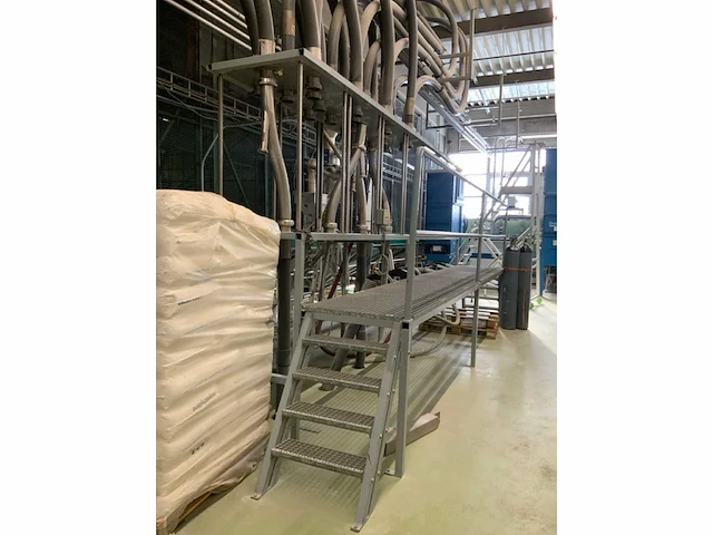 Opvang silo’s voor pet flessen (4x) - afbeelding 9 van  17