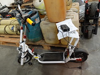 Opvoubaar elek step motovia