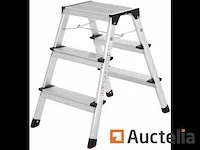 Opvouwbare huishoudelijke ladder, trapladder, poef, 3 niveaus - afbeelding 9 van  9