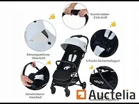 Opvouwbare kinderwagen met 5-punt harnas - afbeelding 1 van  4
