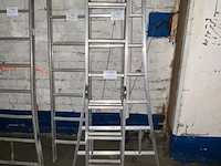 Opvouwbare ladder - afbeelding 1 van  3