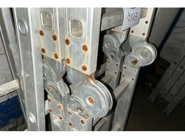 Opvouwbare ladder - afbeelding 3 van  3