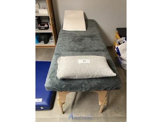 Opvouwbare massagetafel physionics - afbeelding 1 van  5