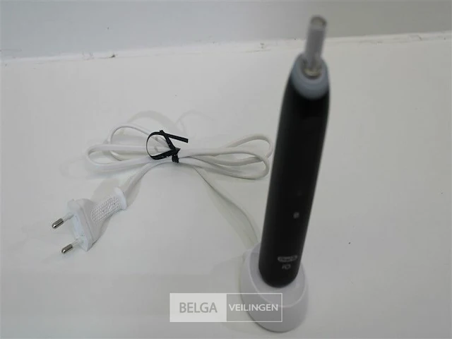 Oral-b io 5s black elektrische tandenborstel - afbeelding 2 van  3