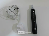 Oral-b io 5s black elektrische tandenborstel - afbeelding 3 van  3