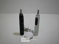 Oral-b io-8 duo pack black/white elektrische tandenborstel - afbeelding 1 van  2