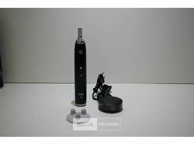 Oral-b io serie 9 black onyx elektrische tandenborstel - afbeelding 1 van  3