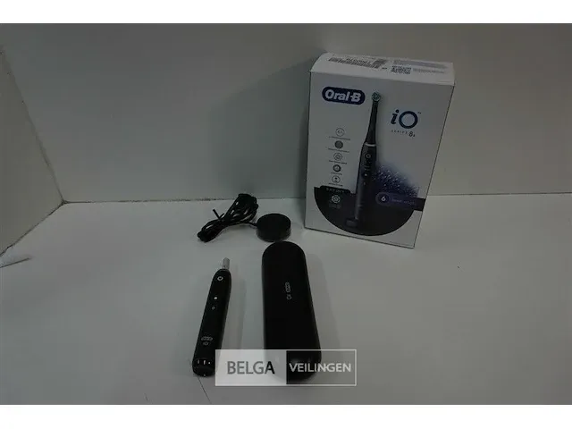 Oral-b io8s black onyx elektrische tandenborstel - afbeelding 1 van  1