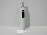 Oral-b io8s white alabaster elektrische tandenborstel - afbeelding 1 van  2