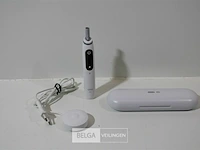 Oral-b io8s white alabaster elektrische tandenborstel - afbeelding 2 van  2