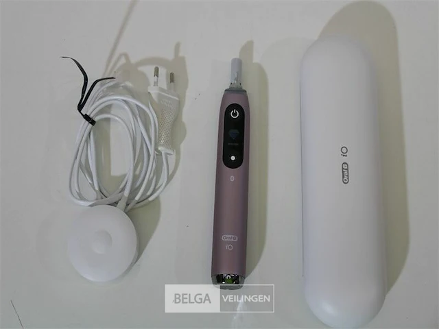 Oral-b io9s rose quartz elektrische tandenborstel - afbeelding 3 van  3