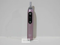 Oral-b io9s rose quartz elektrische tandenborstel - afbeelding 2 van  3