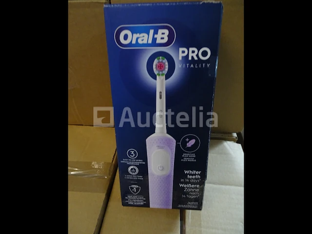 Oral b pro vitality lila paarse elektrische tandenborstel - afbeelding 2 van  2