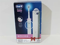 Oral-b smart sensitive elektrische tandenborstel - afbeelding 4 van  4