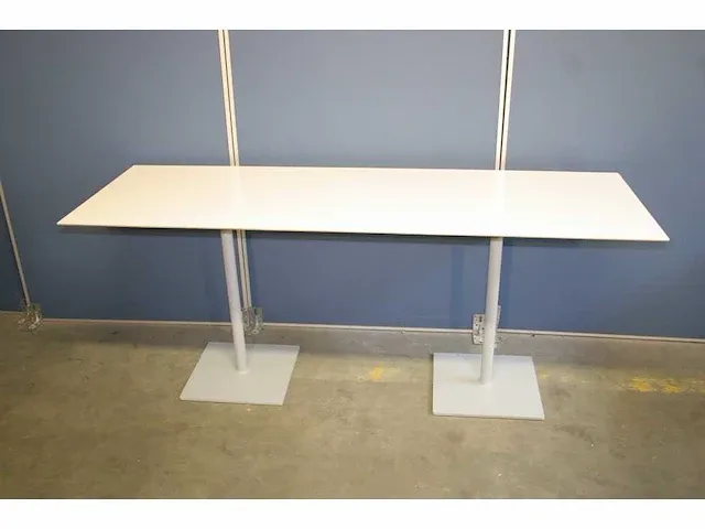 Orange - kantinetafel - afbeelding 2 van  3