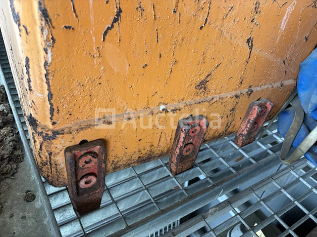 Oranje grijpbak - afbeelding 8 van  10