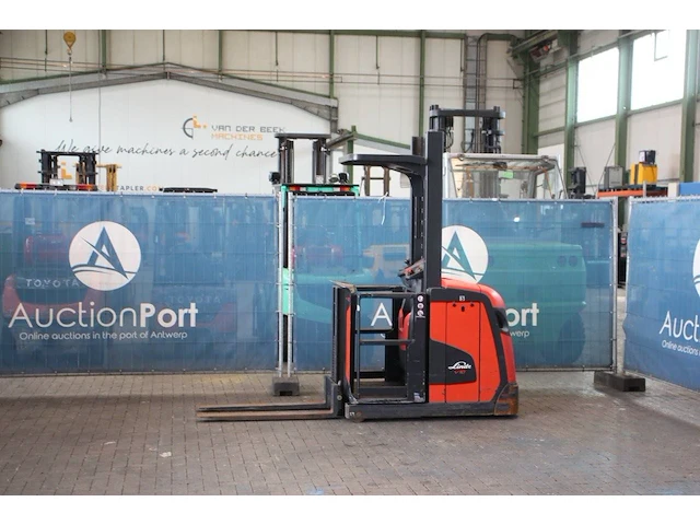 Orderpicker linde v10 elektrisch 1000kg 2.0m 2014 - afbeelding 1 van  1